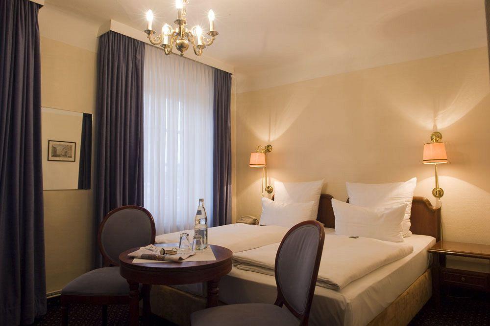 Hotel Fuerst Bismarck Hamburgo Exterior foto