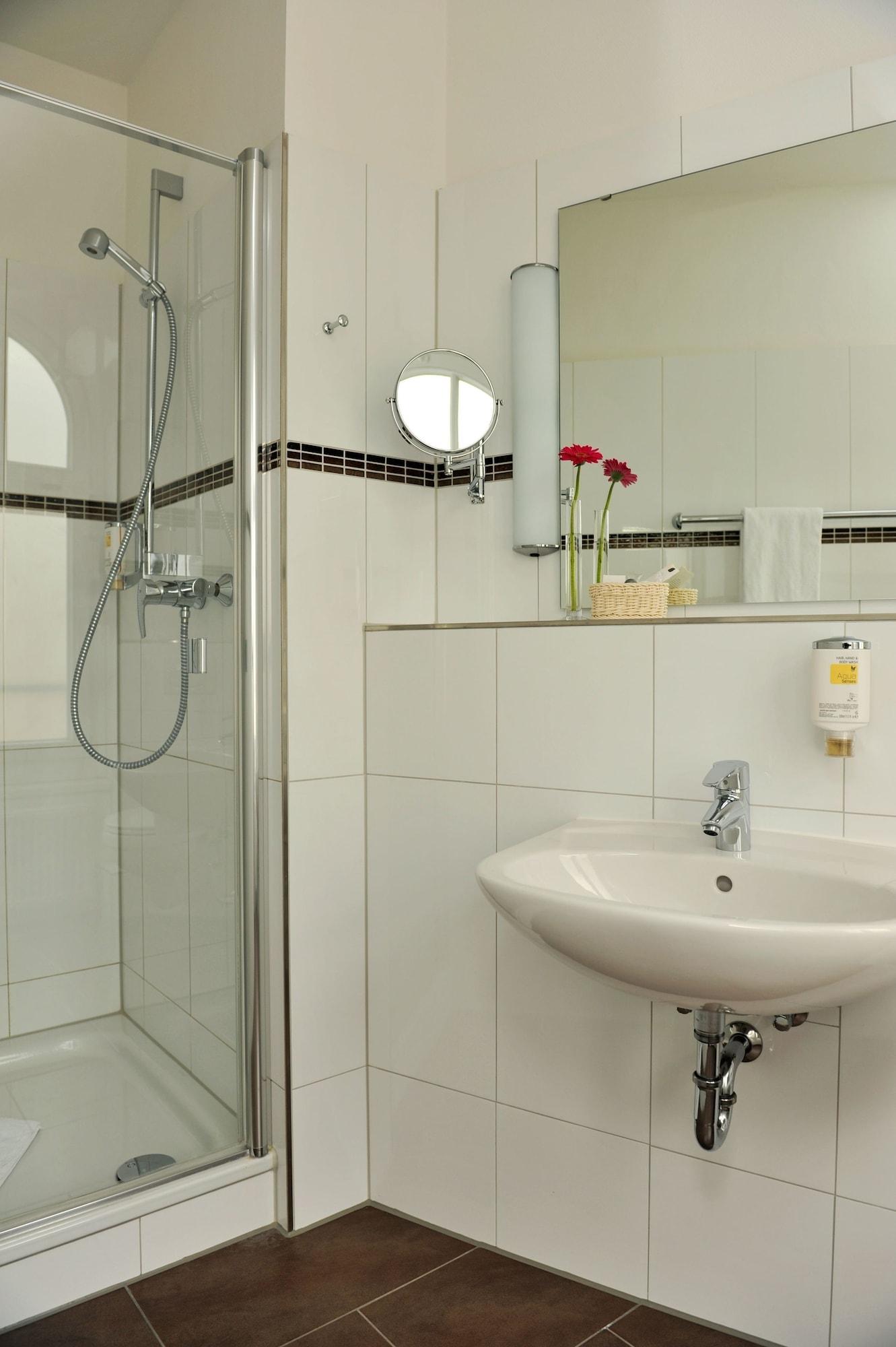 Hotel Fuerst Bismarck Hamburgo Quarto foto